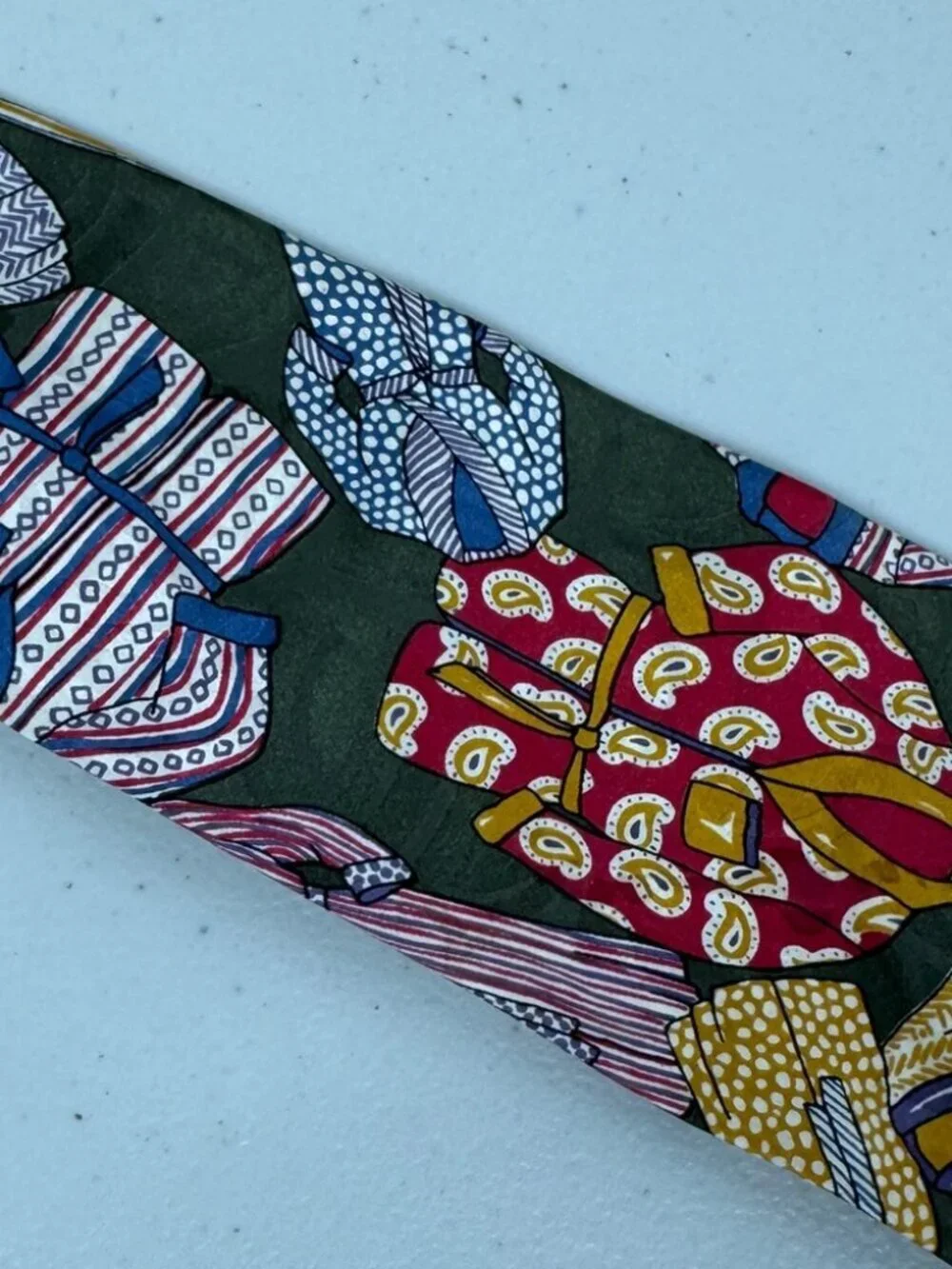 Charleston The Rack Silk Colorful Robes Patterned Necktie Olive Novelty Print